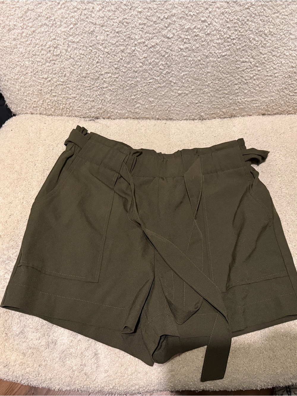 Ci Sono Olive Green Paperbag High-Waist Belted Shorts S